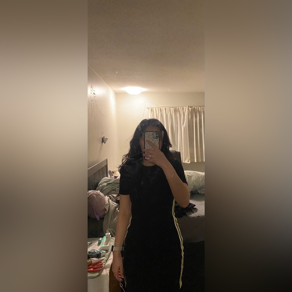 H&M Black Mini Dress - Picture 2 of 2